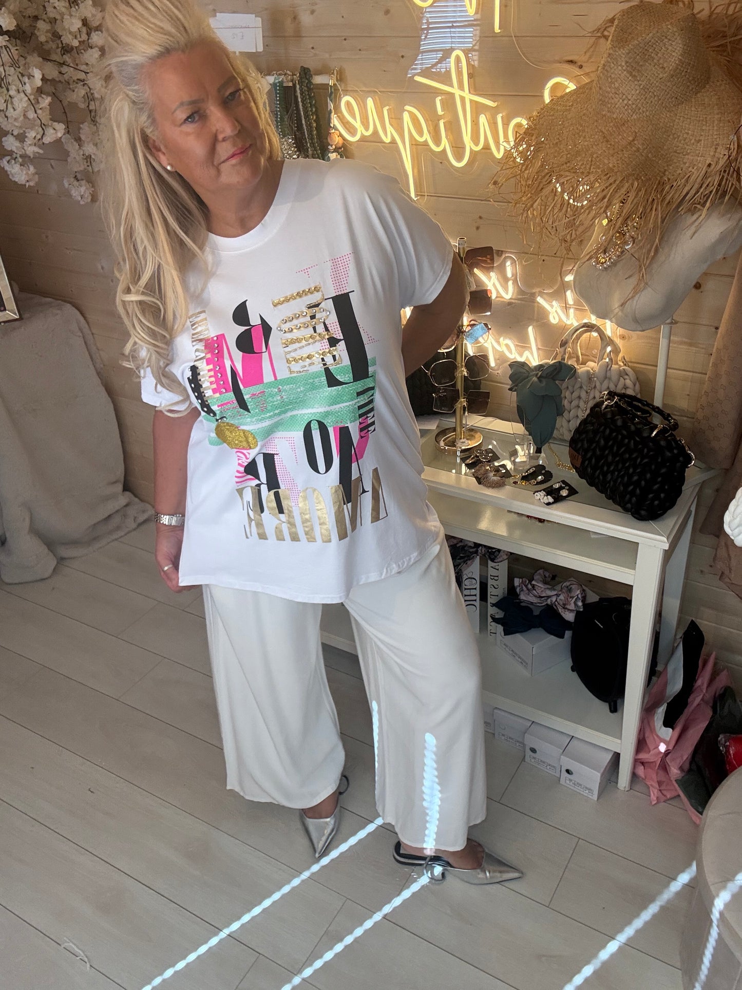 Marbella Graphic Print T-Shirt One Size 8-18