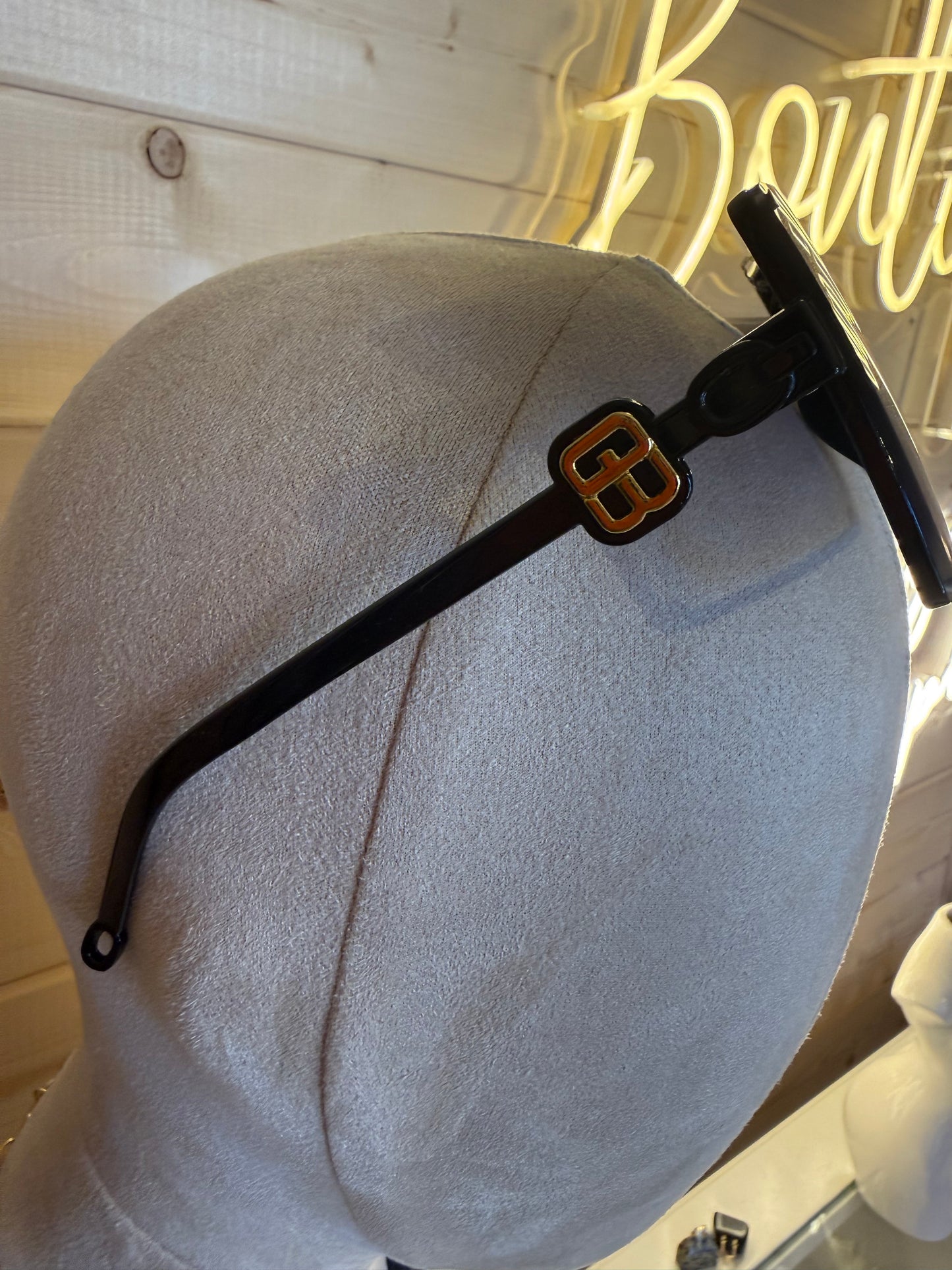 Oversized Square Sunglasses – Black Screw Detail Gold BB Logo Arms