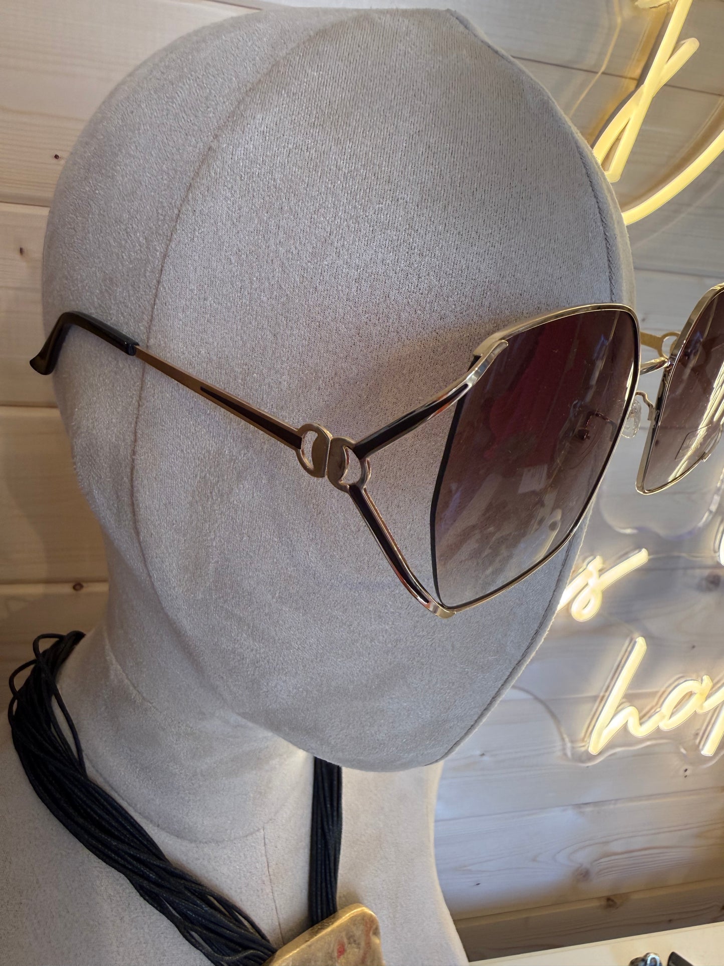Oversized Square Aviator Sunglasses – Brown Gradient Gold CD Detail