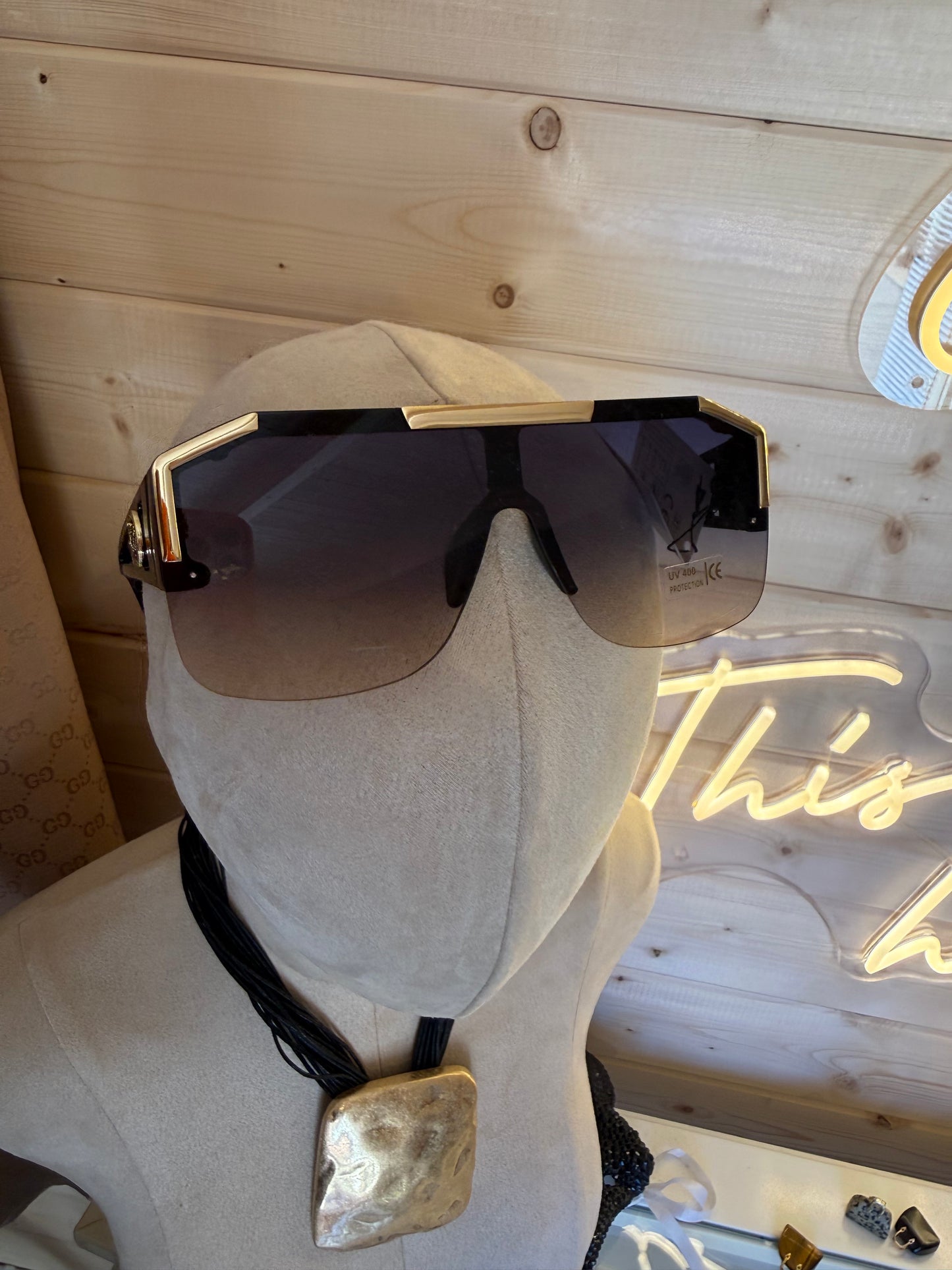 Oversized Shield Sunglasses – Black & Gold Medusa