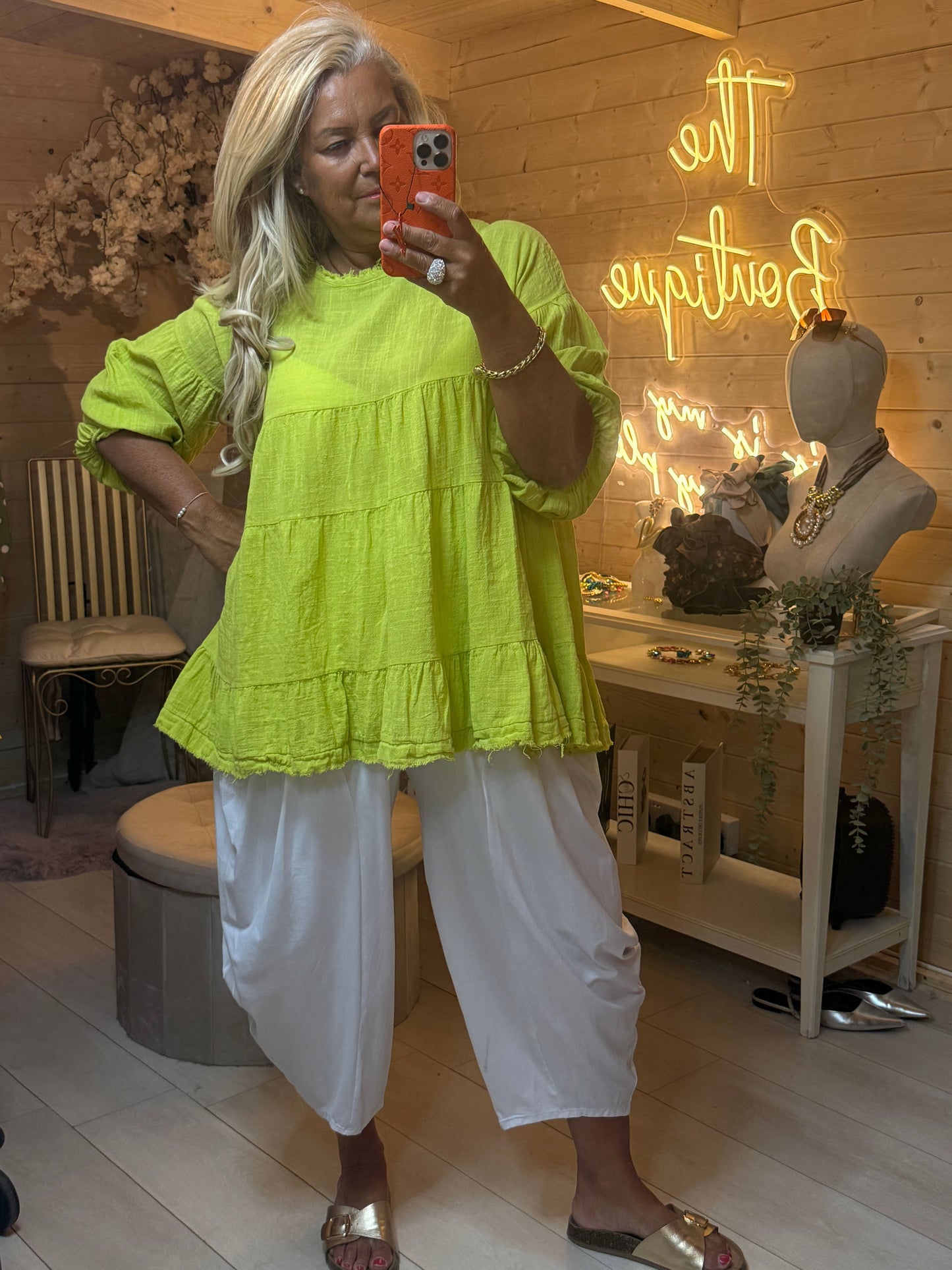 Bella Swing Top