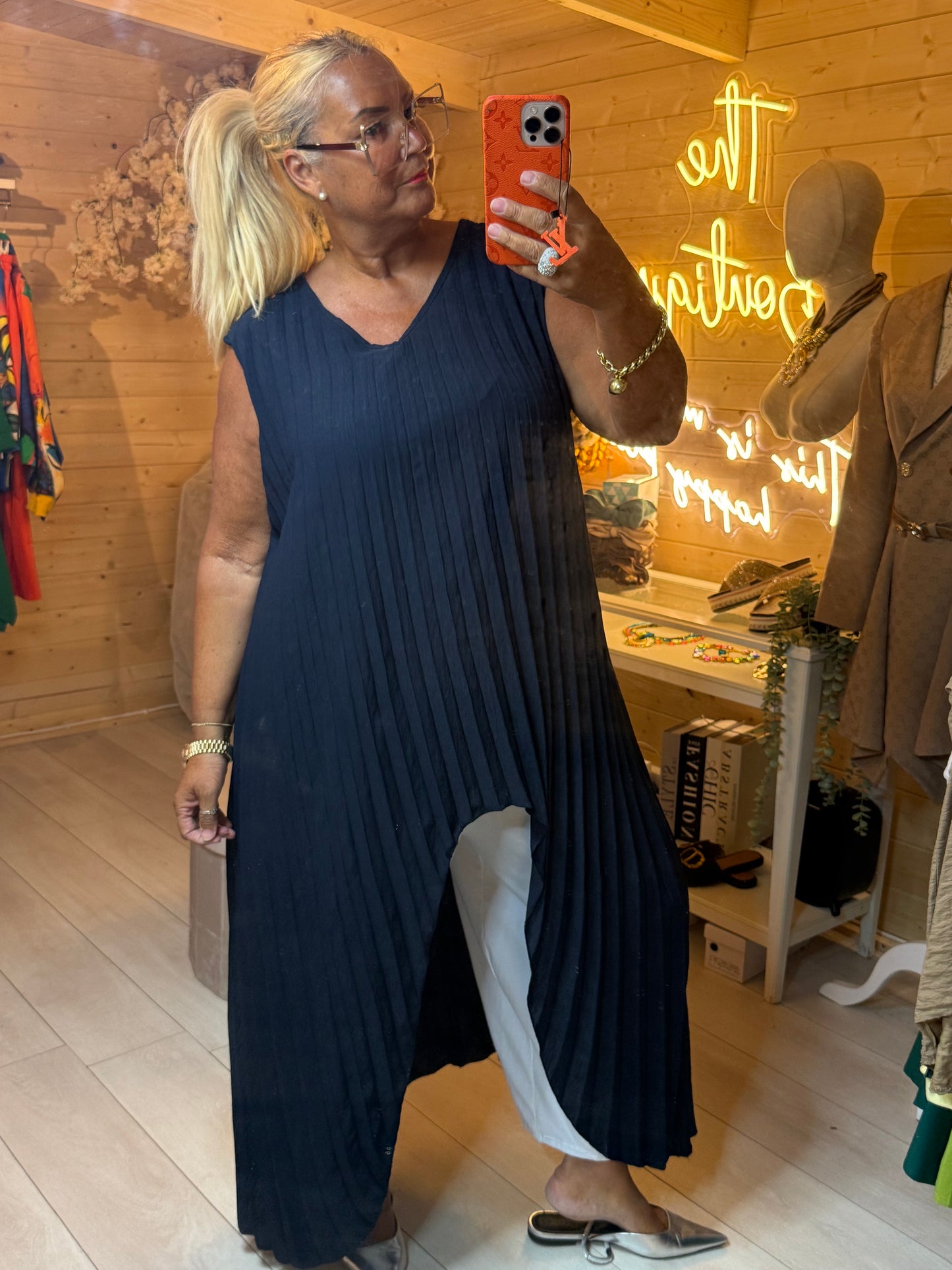 Mally Top | Curvy Pleated Longline | Navy | One Size 12-24