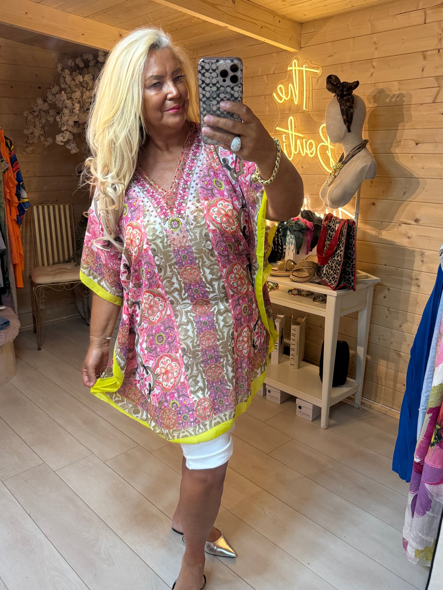 Boutique Kaftan Top – One Size 8-18