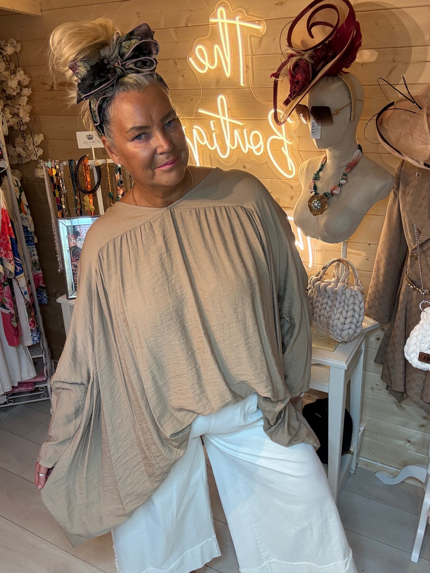 Sienna Oversized Batwing Top One Size 14-24
