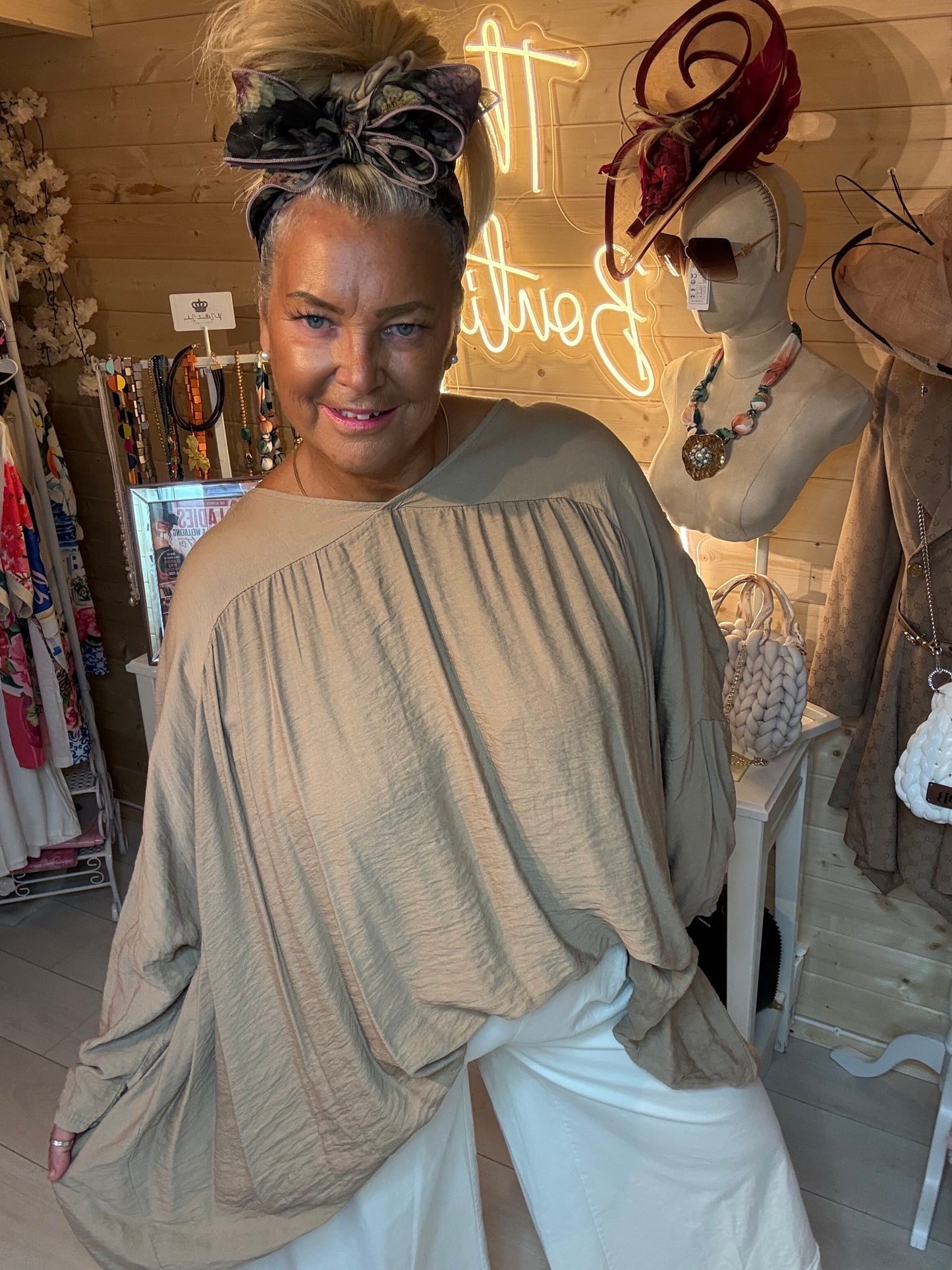 Sienna Oversized Batwing Top One Size 14-24