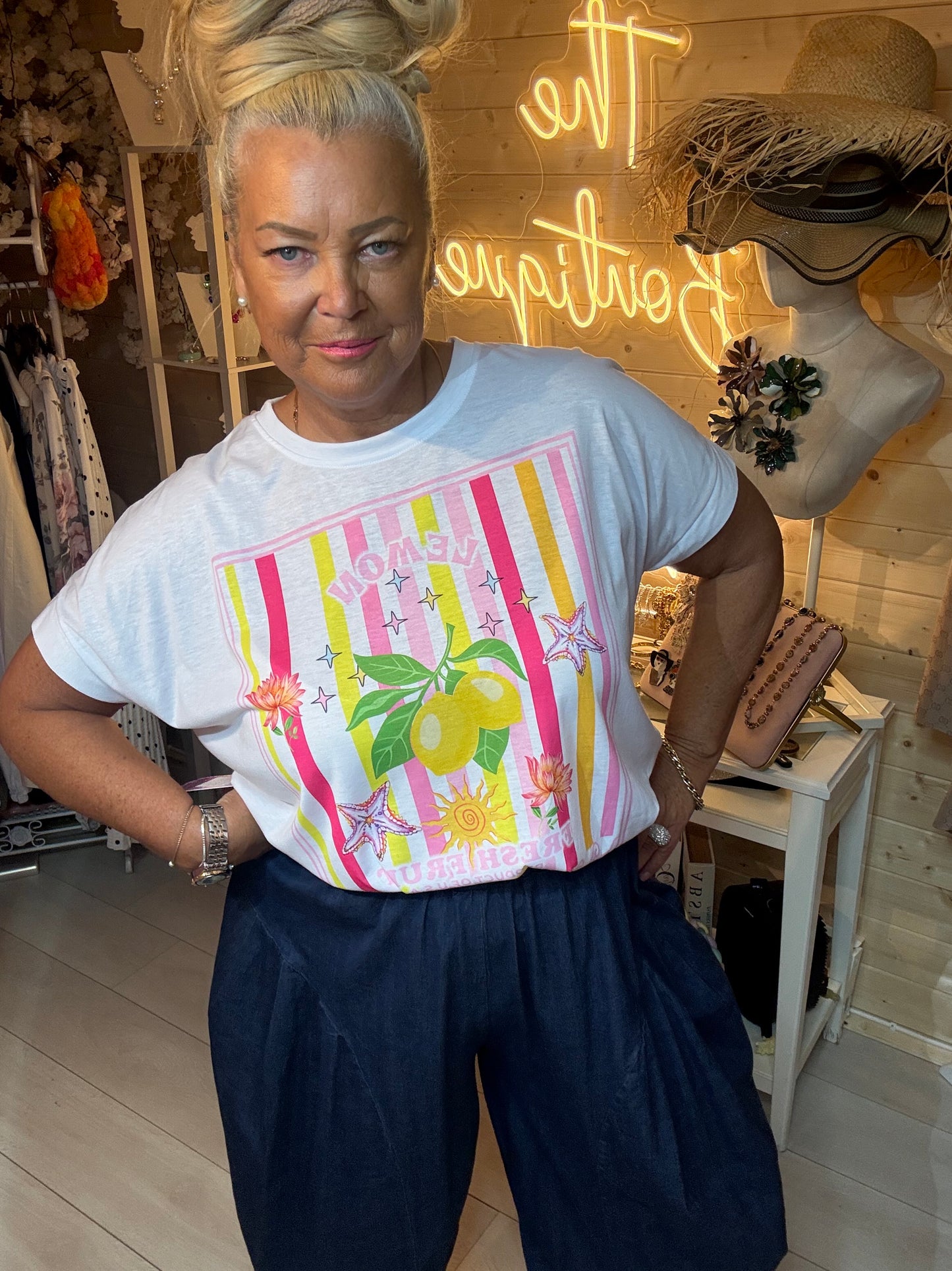 Limone women's graphic t-shirt with lemon print pink yellow stripes relaxed fit
