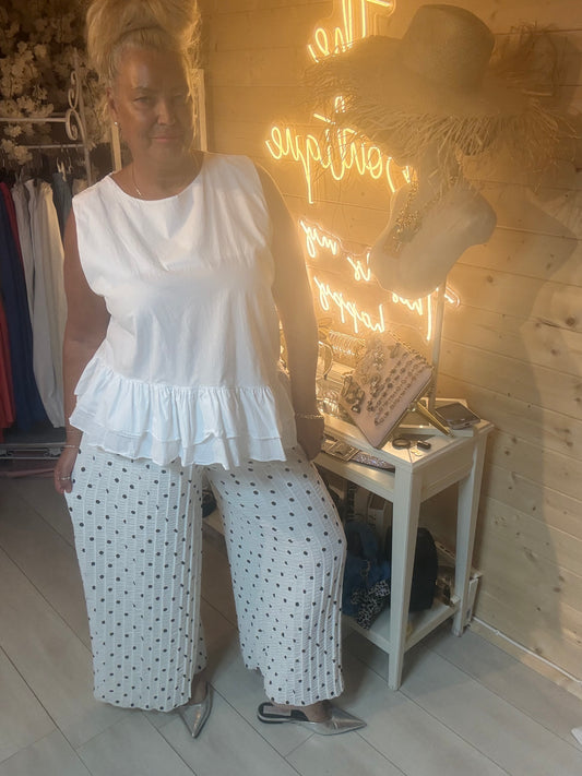Pinto Polka Dot Pleated Wide-Leg Trousers full length view White Black Dot - One Size 8-20 - The Ultimate Ladies Boutique