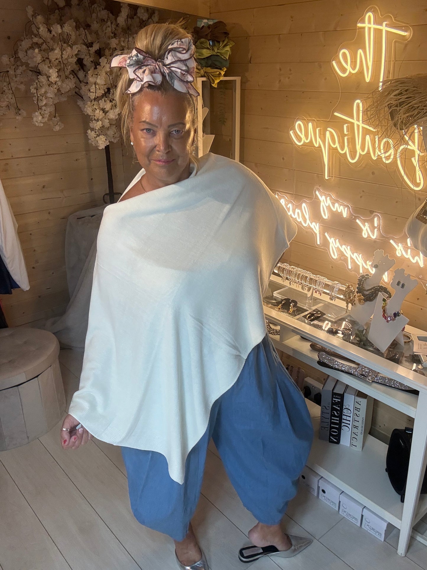 Brezza Lightweight Knit Poncho Cape One Size 8-20