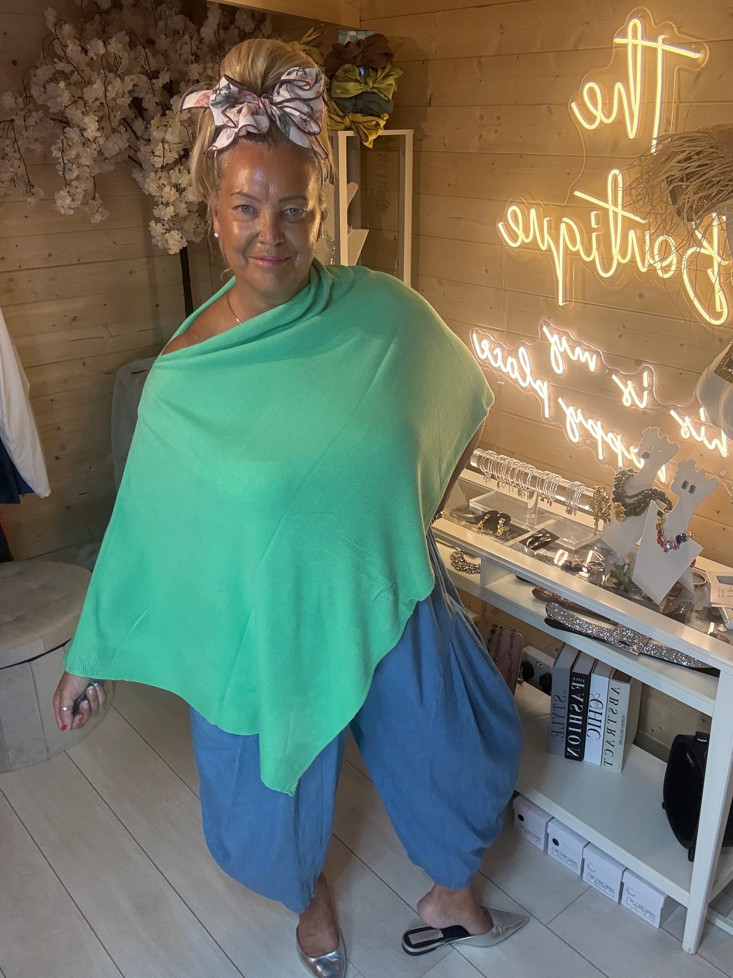 Brezza Lightweight Knit Poncho Cape One Size 8-20