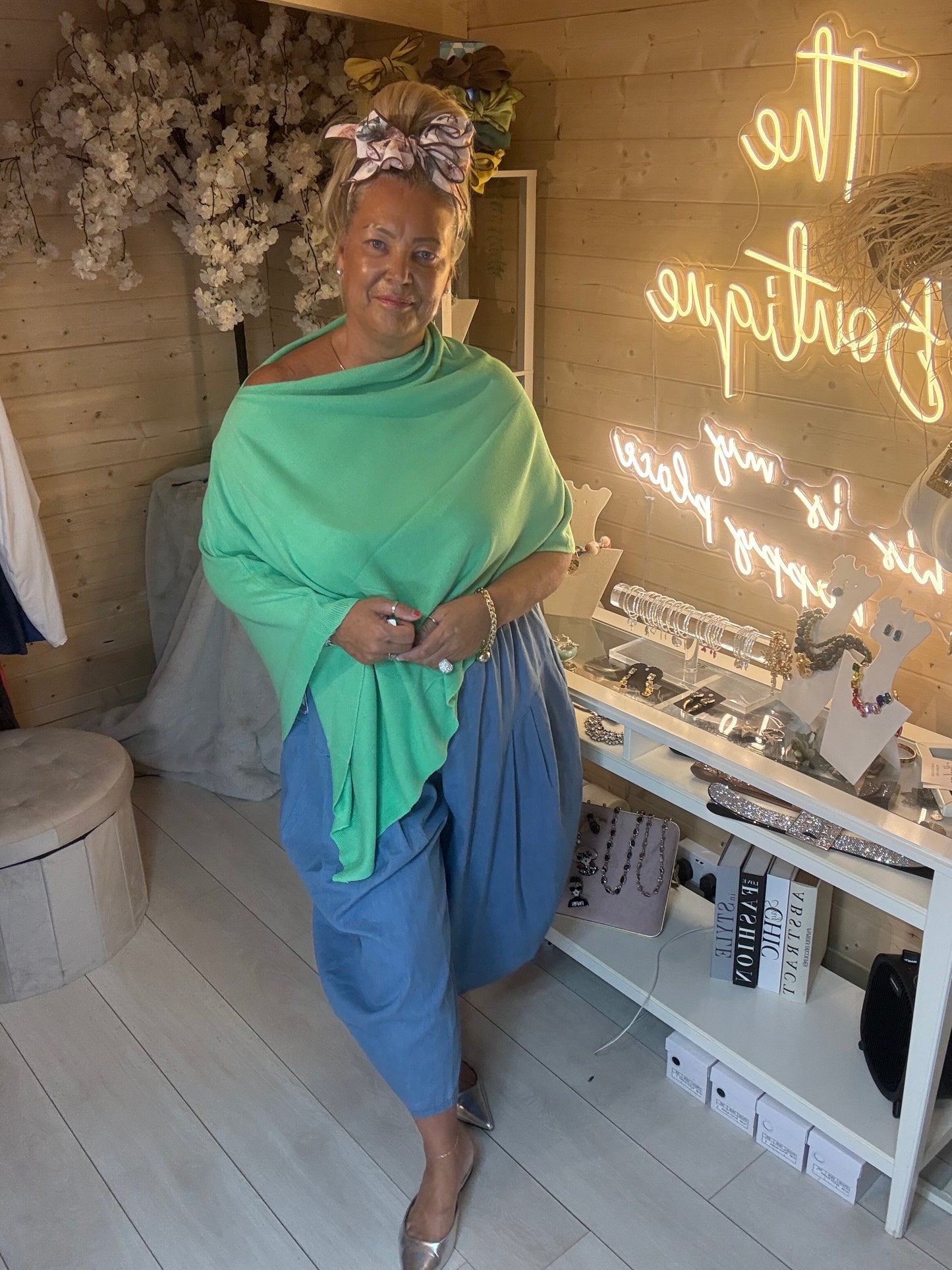 Brezza Lightweight Knit Poncho Cape One Size 8-20
