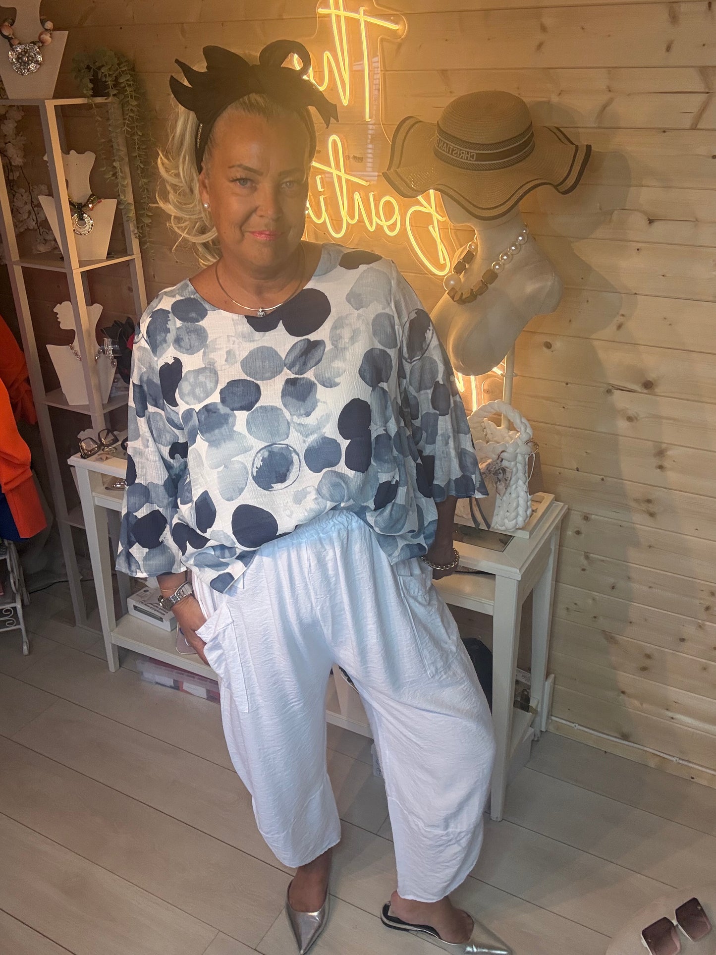 Delia women's spot print top in navy blue with white slouch trousers – one size 8-18 – The Ultimate Ladies Boutique