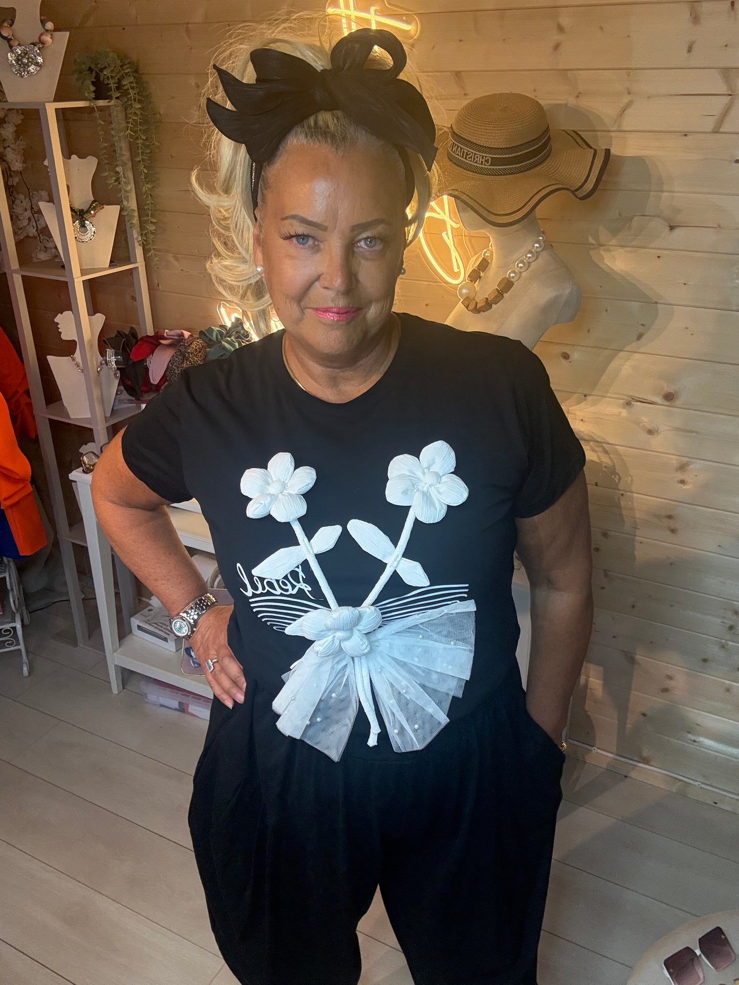 Verona floral appliqué T-shirt in black front view – one size 8-18 – The Ultimate Ladies Boutique