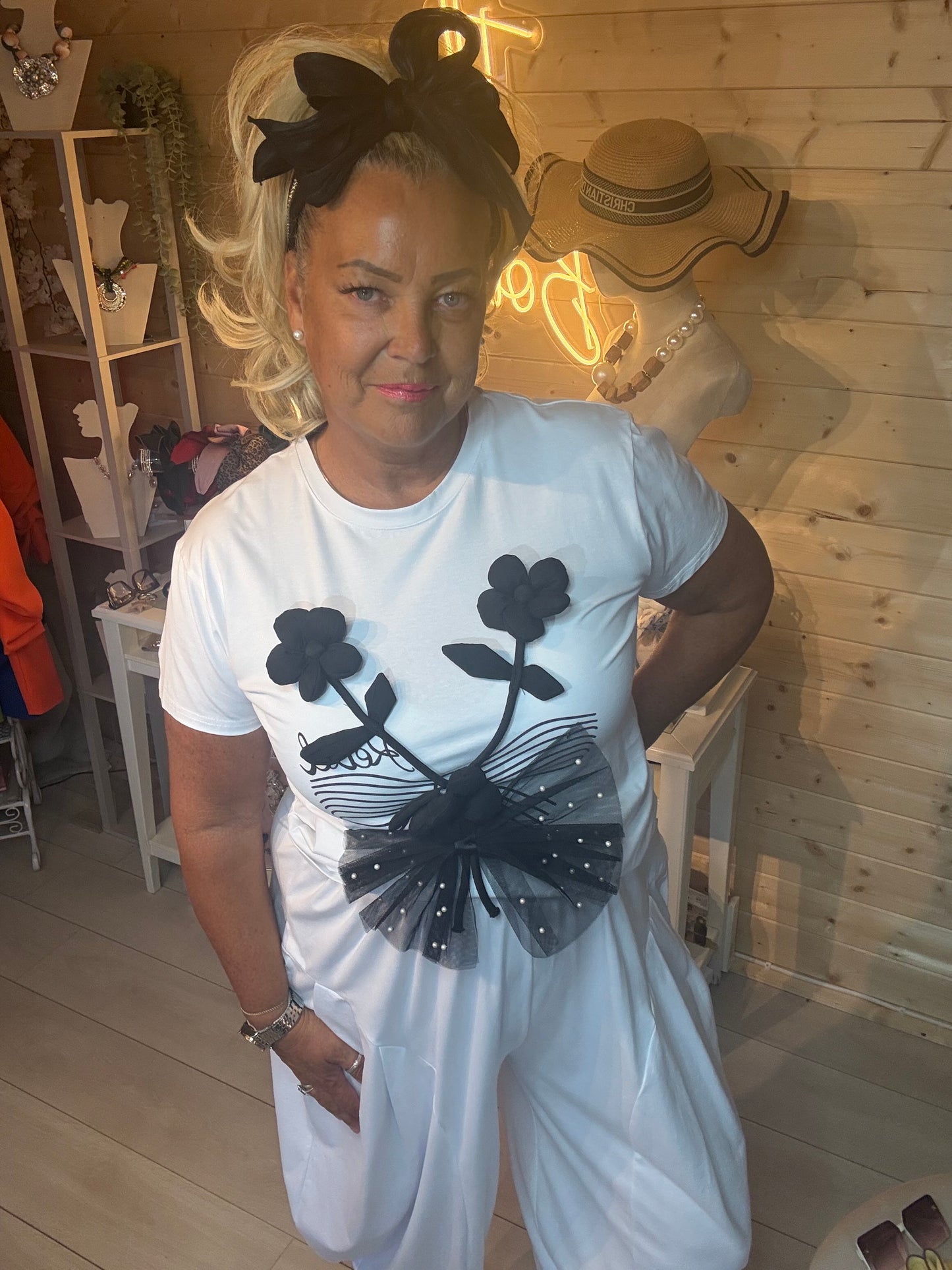 Verona floral appliqué T-shirt in white styled with white trousers – one size 8-18 – The Ultimate Ladies Boutique