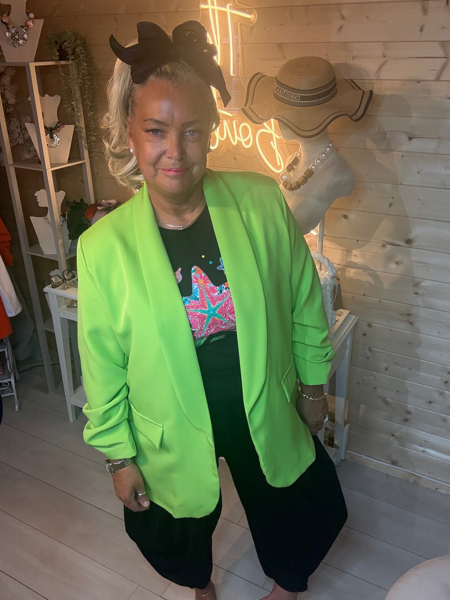 Estelle ruched sleeve blazer in lime green – one size 12-18 – The Ultimate Ladies Boutique