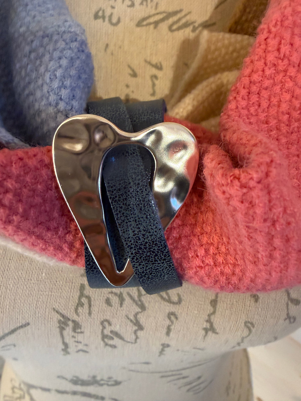 Additional product photo 6 of 8: Adore Double Wrap Scarf & Heart Jewel
