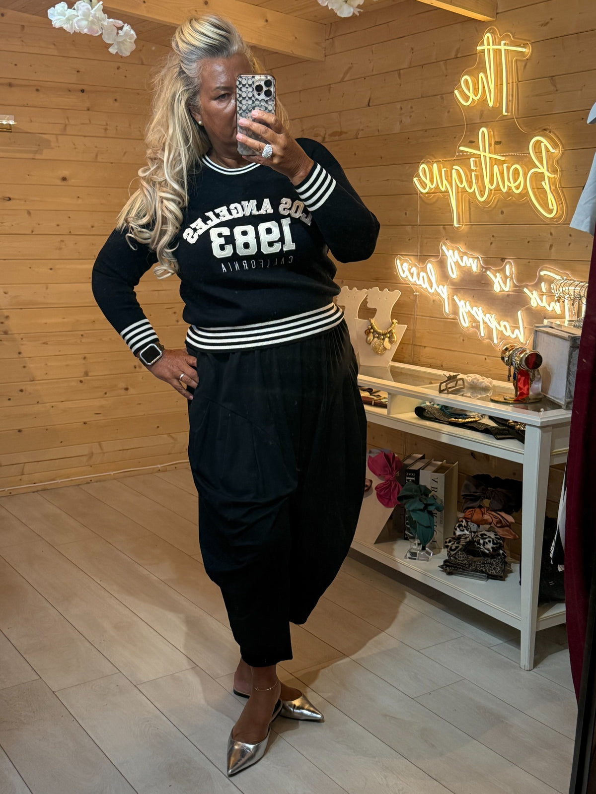 Monroe black jumper full outfit with wide-leg black trousers